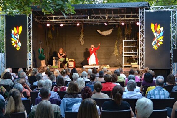Erstmals Theatersommer in Steinmauern - 0